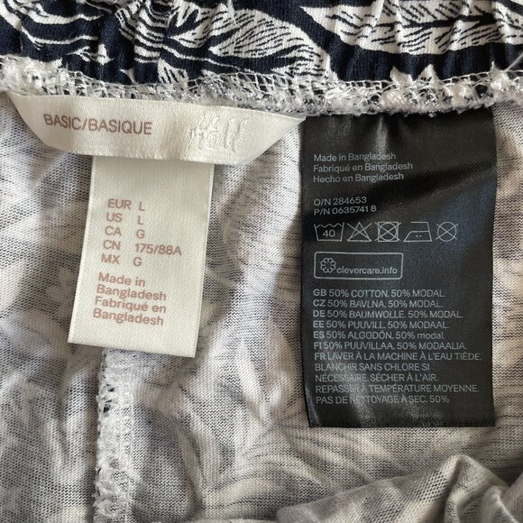 NWOT Size Large H&M blue white paperbag shorts - Picture 2 of 6